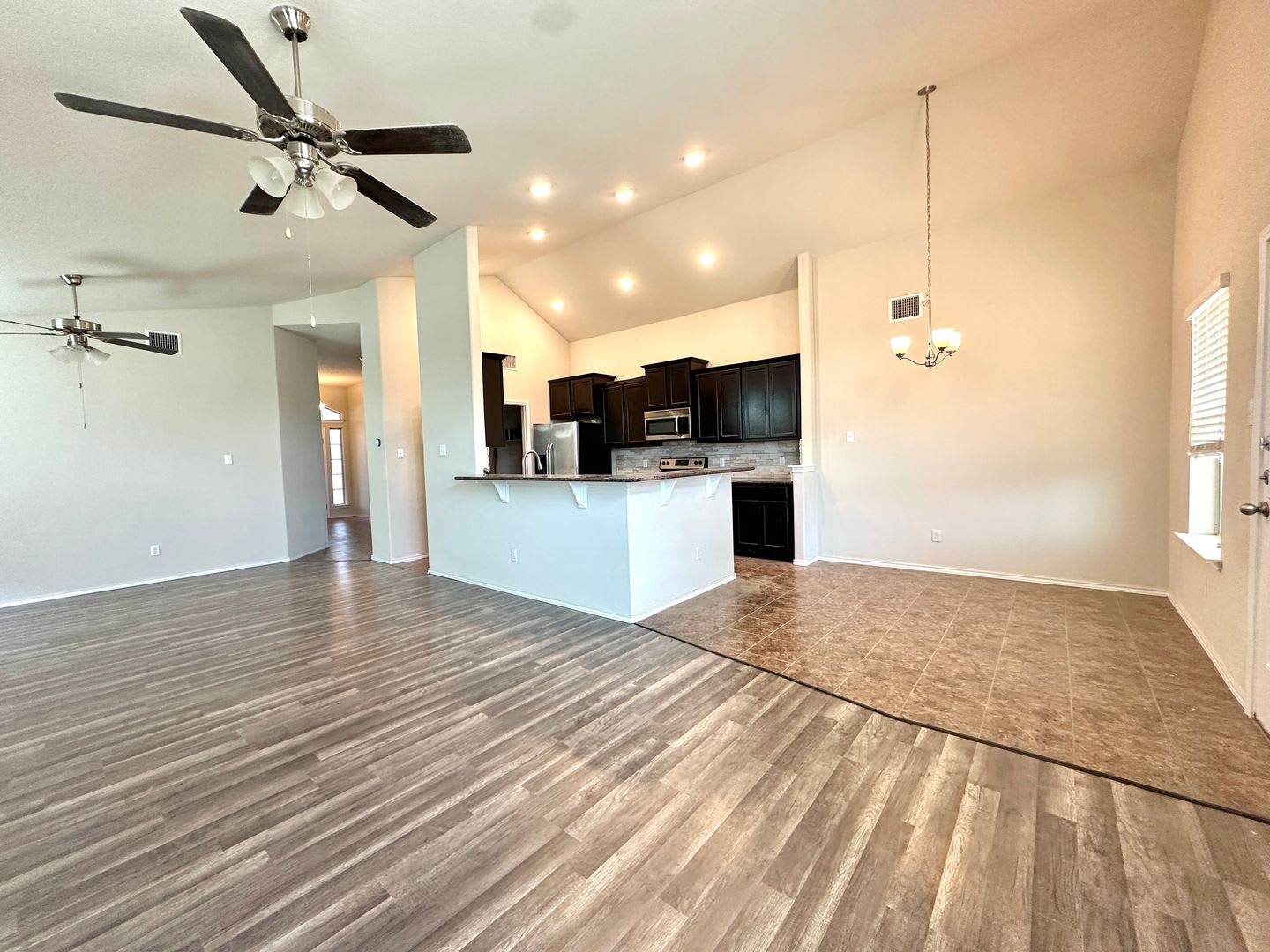 3 Bed 2 Bath With An Office Space – photo 5