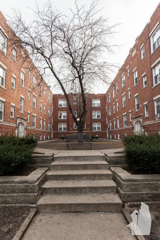 949 West Cornelia Ave. – photo 2