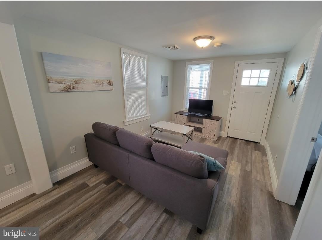 4600 ARCTIC Avenue – photo 3