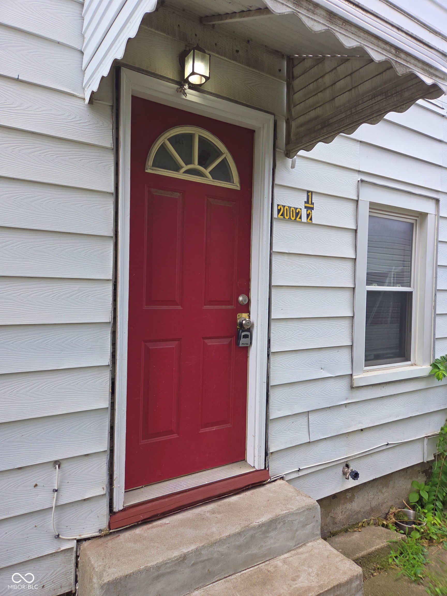 2002 1/2 Shelby Street – photo 3
