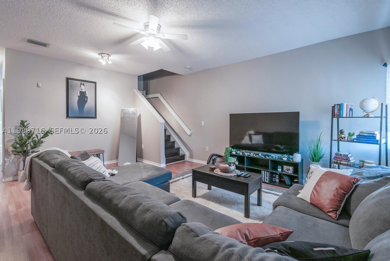 2203 SE 23rd Ter – photo 3