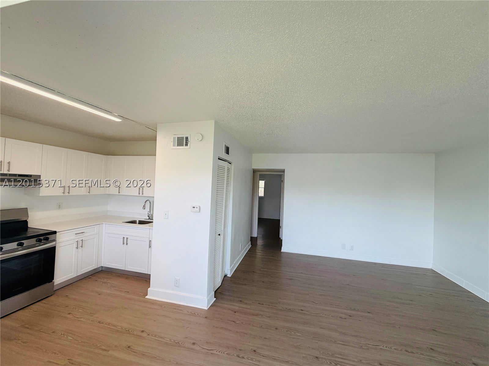 351 NW 42ND CT – photo 1