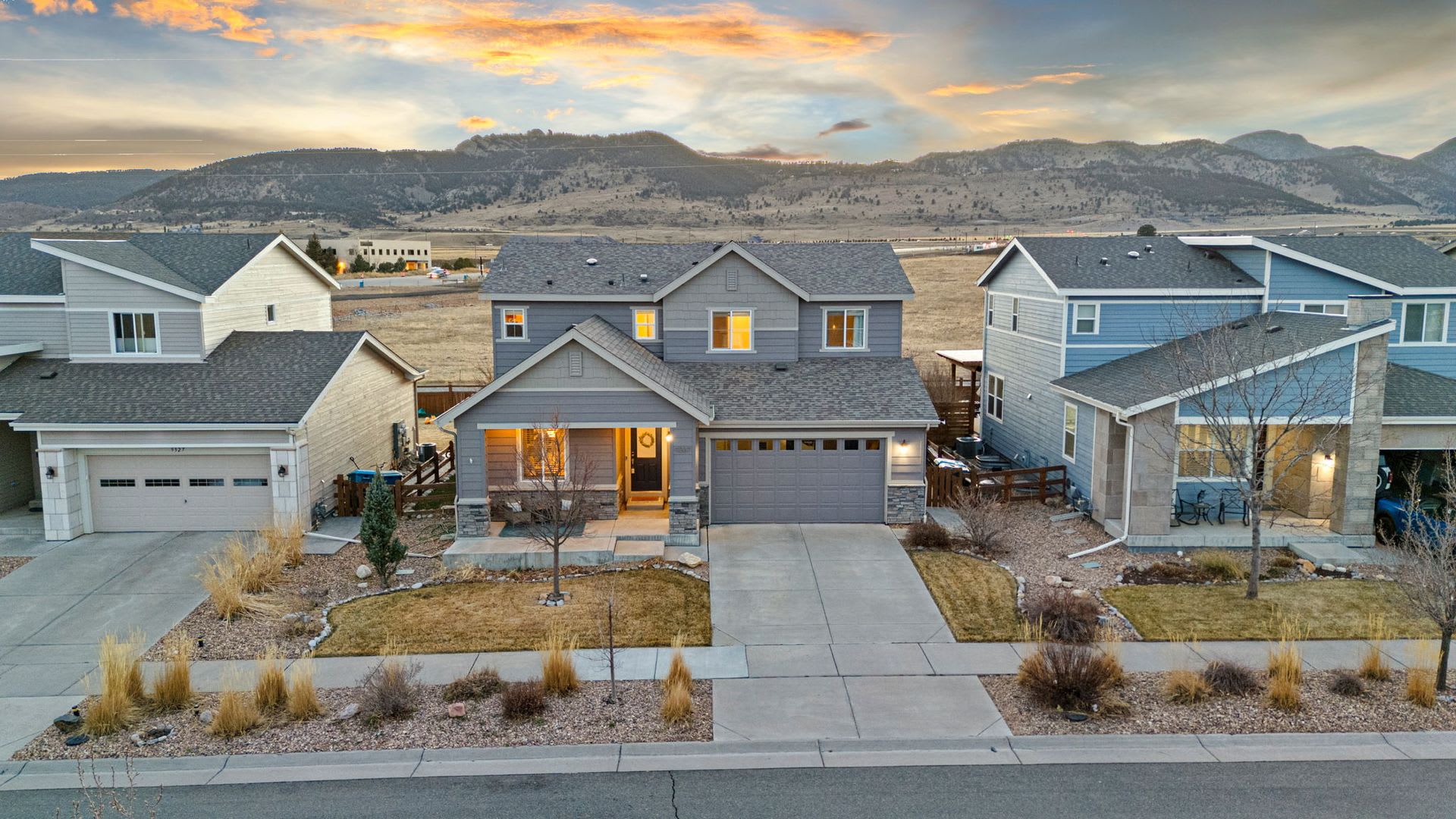 Modern Living Unforgettable Views 5 Bedroom 5 Bathrooms In The Desirable Candelas Community – photo 2