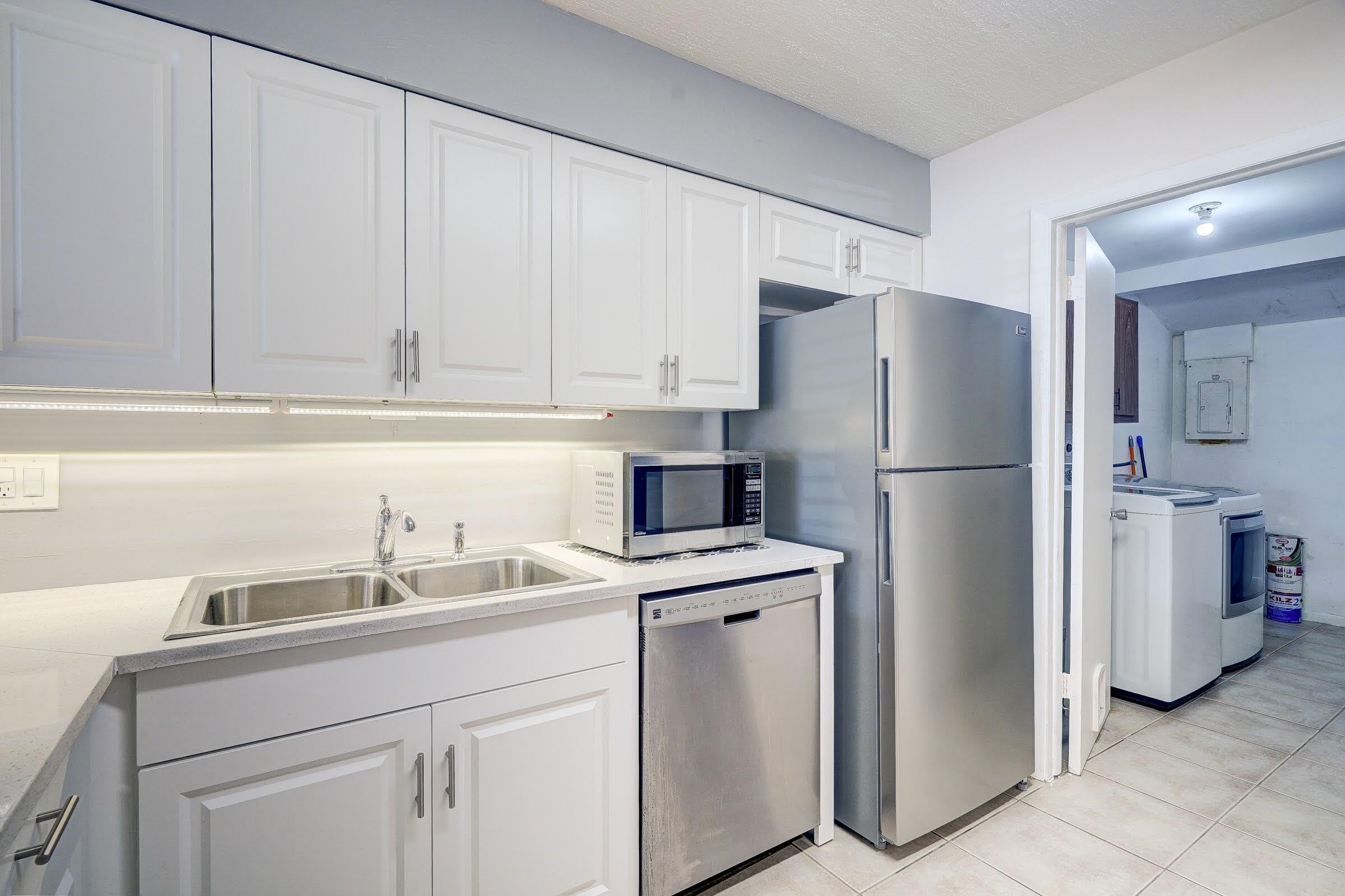 3929 Kenas Street – photo 5