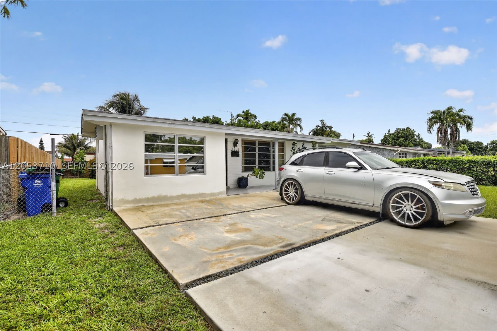 2331 Flamingo Dr – photo 1