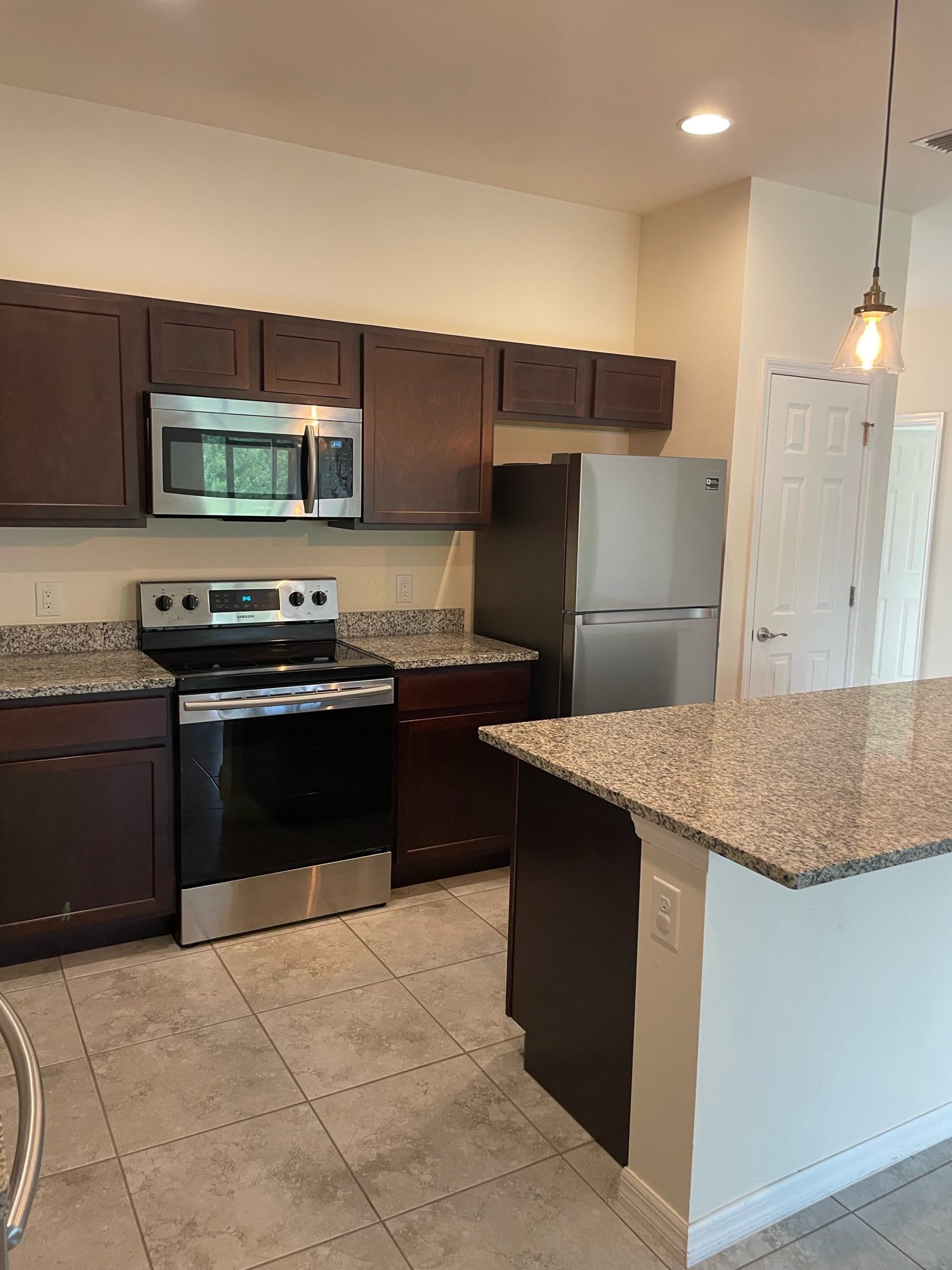 24484 Zephyr Ct – photo 3