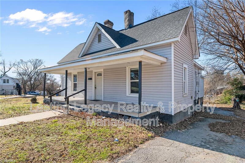 212 N Laura Wall Blvd – photo 3