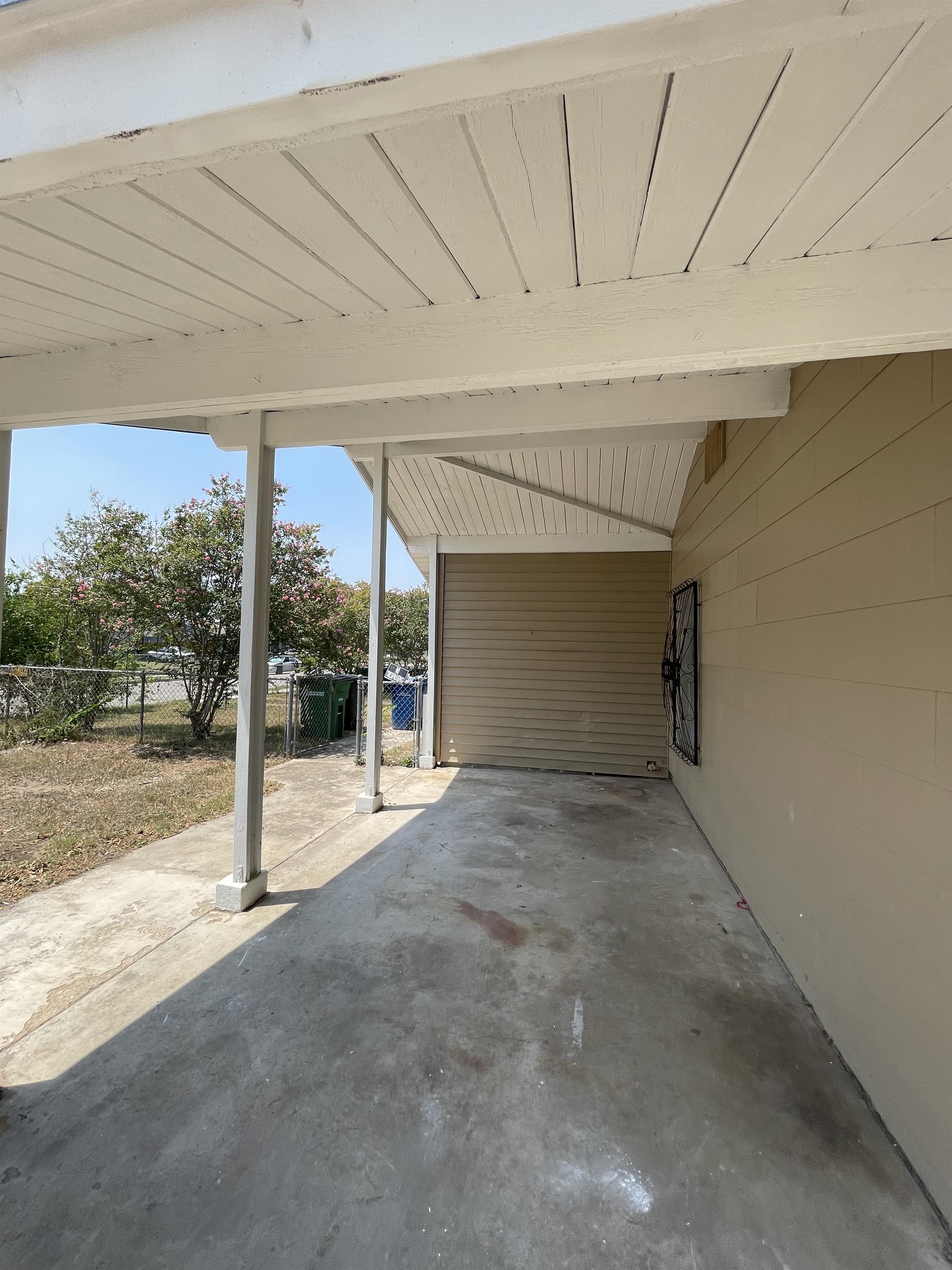 5547 Stonybrook – photo 2