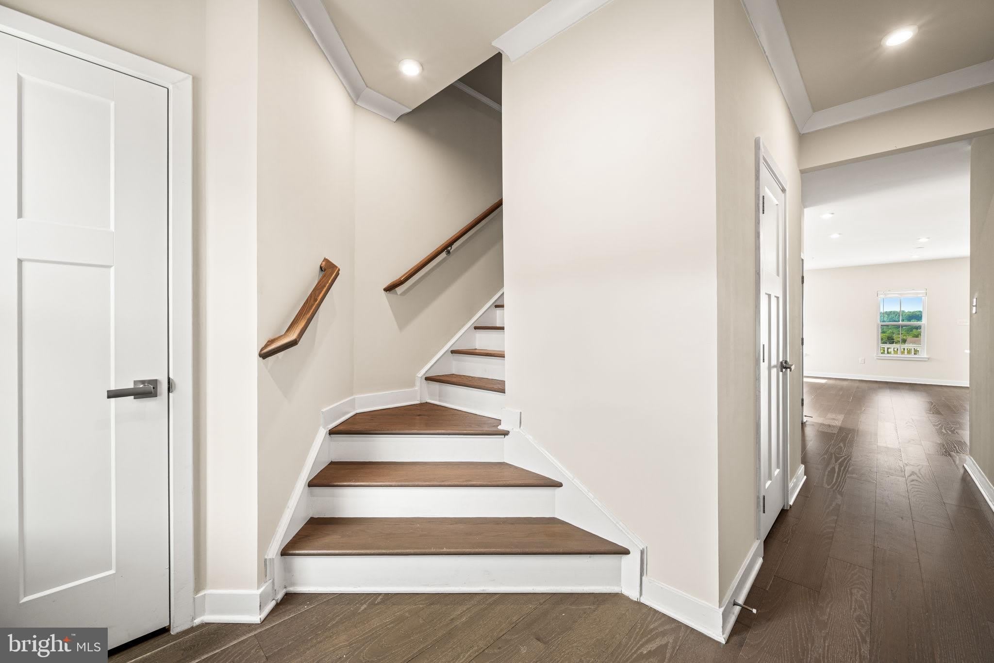 220 Chase Drive – photo 4