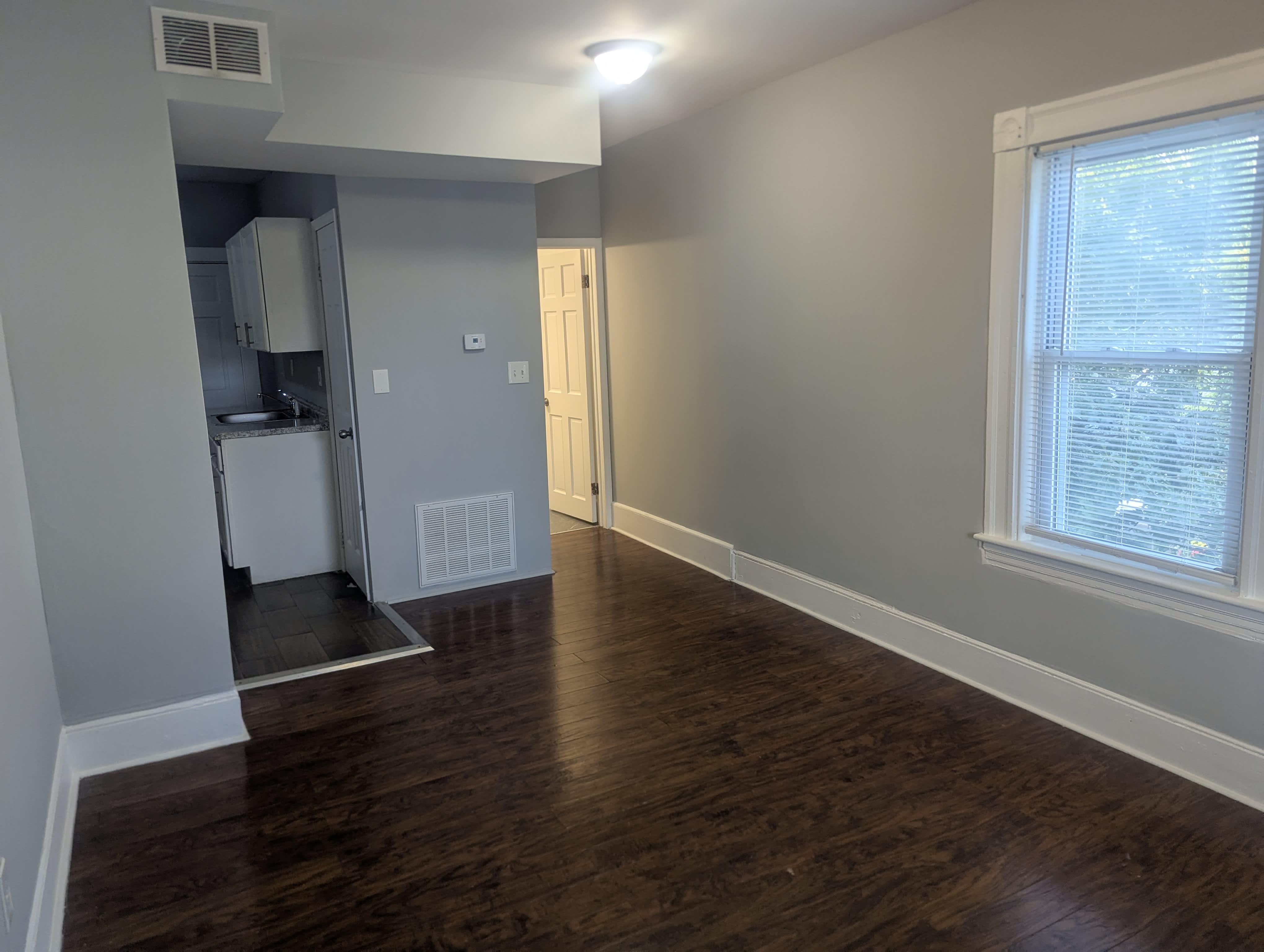 24 Banks St – photo 5