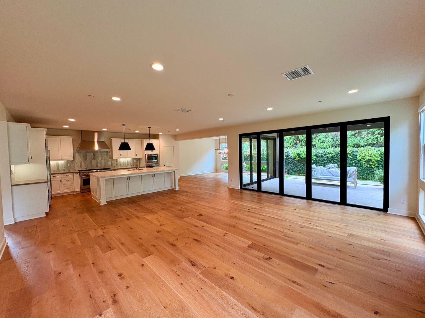 Luxury 4 Bedroom Encinitas Home in the Enclave Community With Attached Guesthouse – photo 5