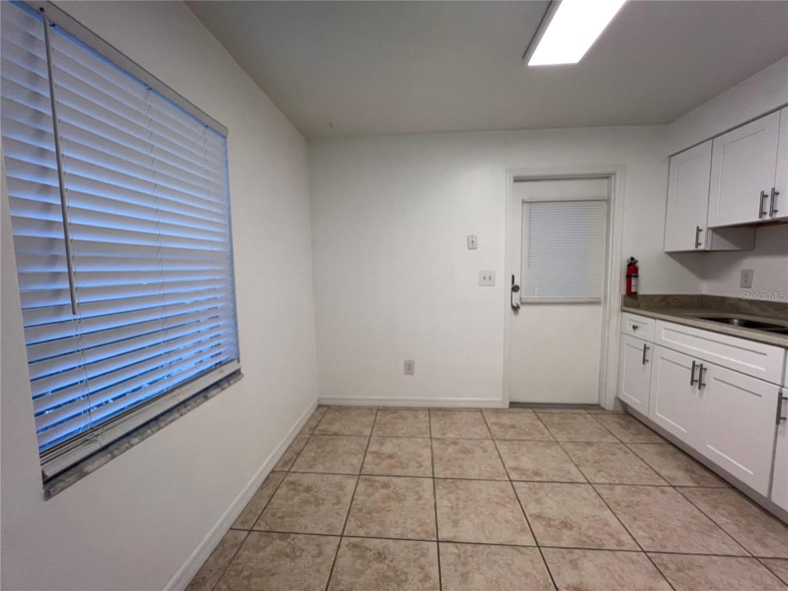 1238 WOODMERE DR – photo 5