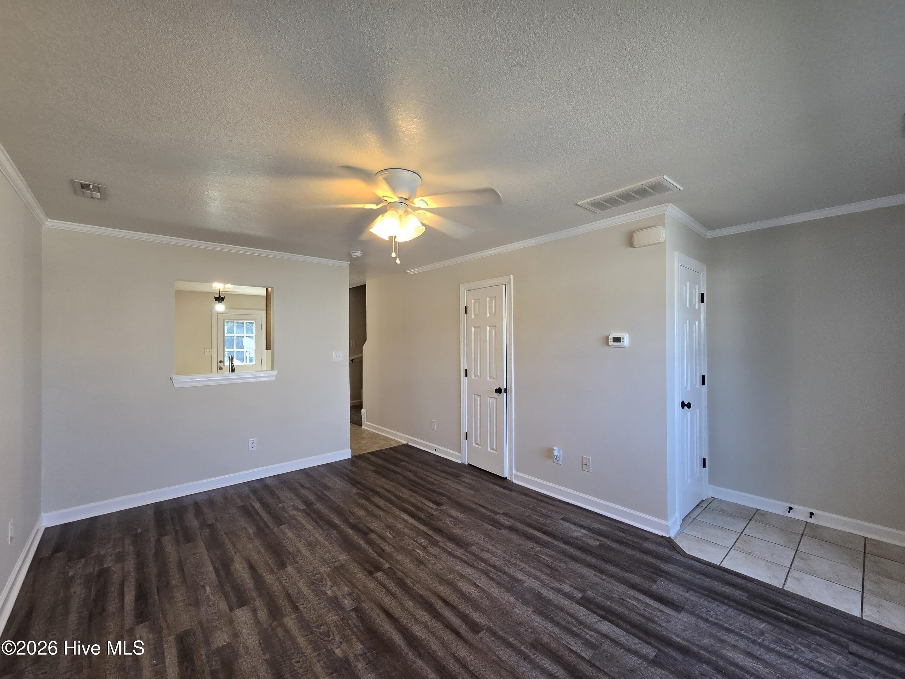 204 Streamwood Drive – photo 4