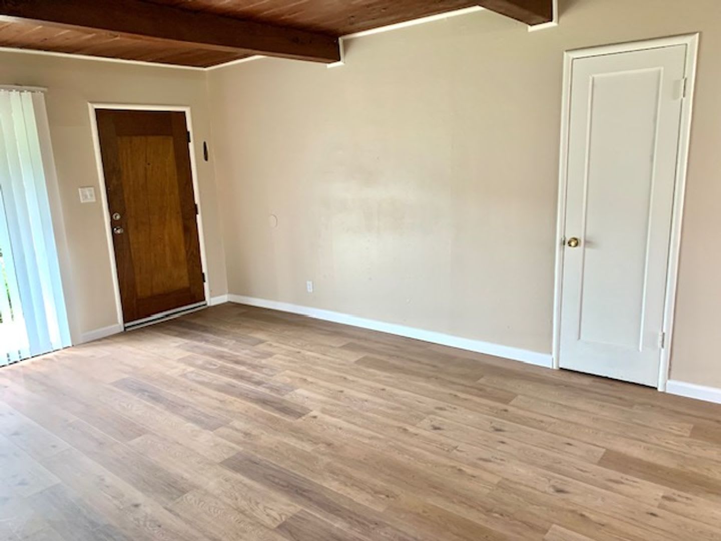 Great 3 bed 1 bath House in Richmond with Garage – photo 2