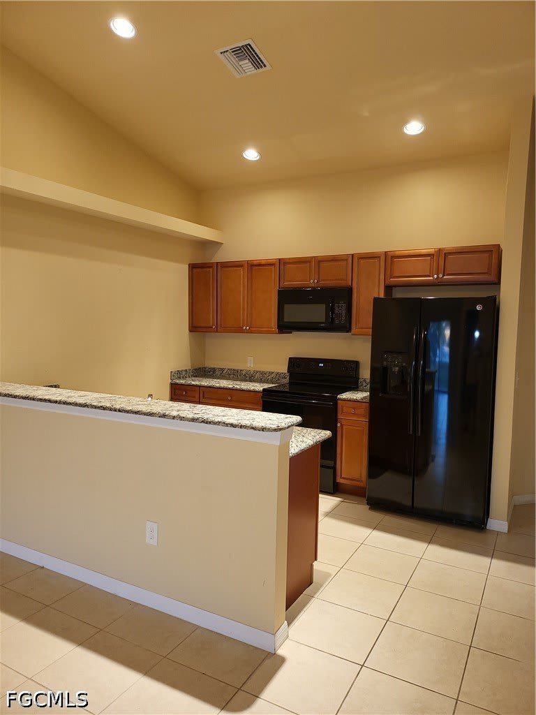 4525 SW 8th Place – photo 3