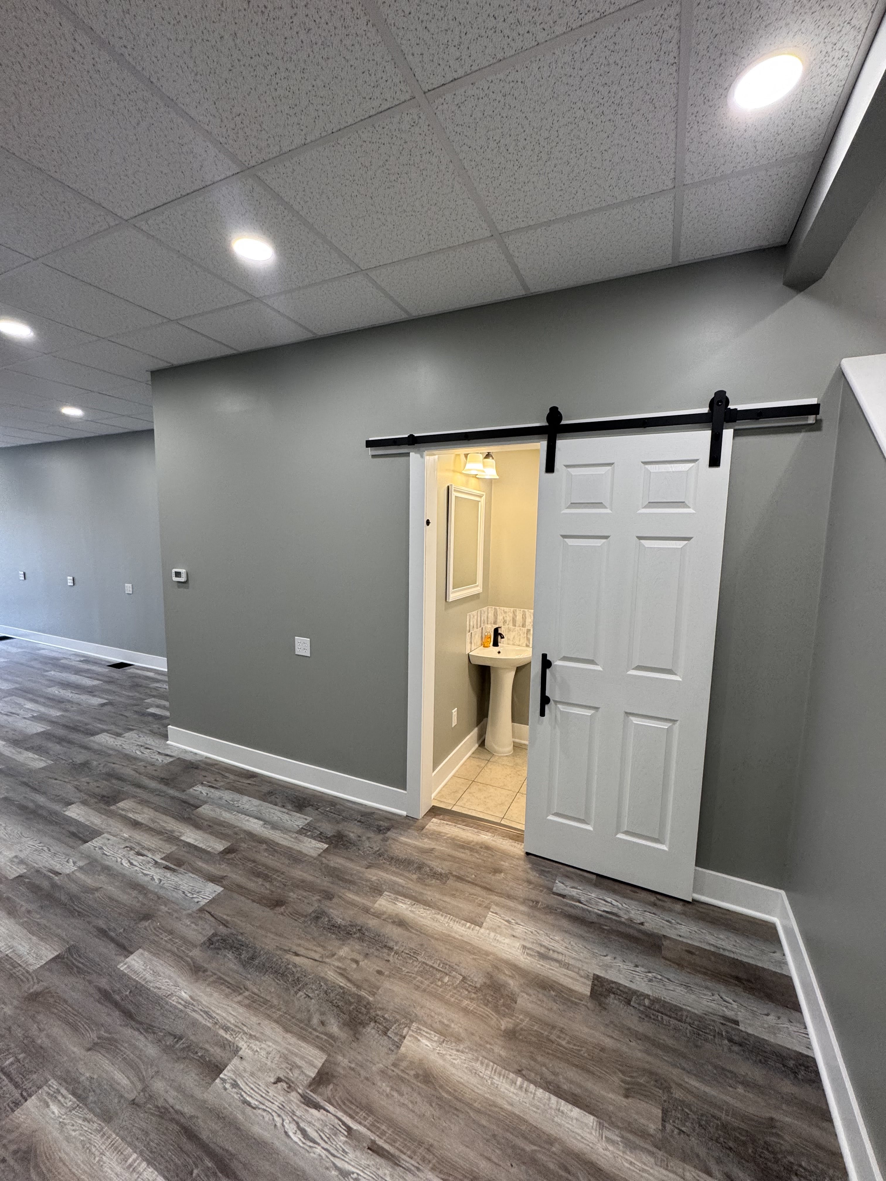 350 W Main St – photo 5