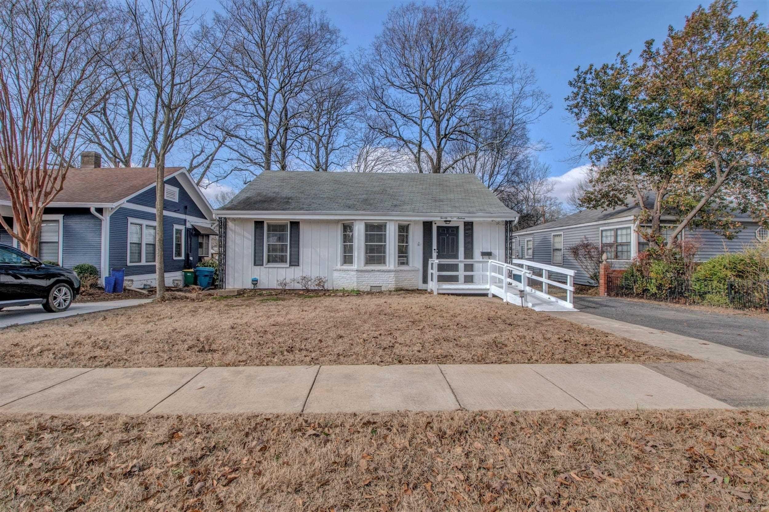 2216 N Arthur Street – photo 2