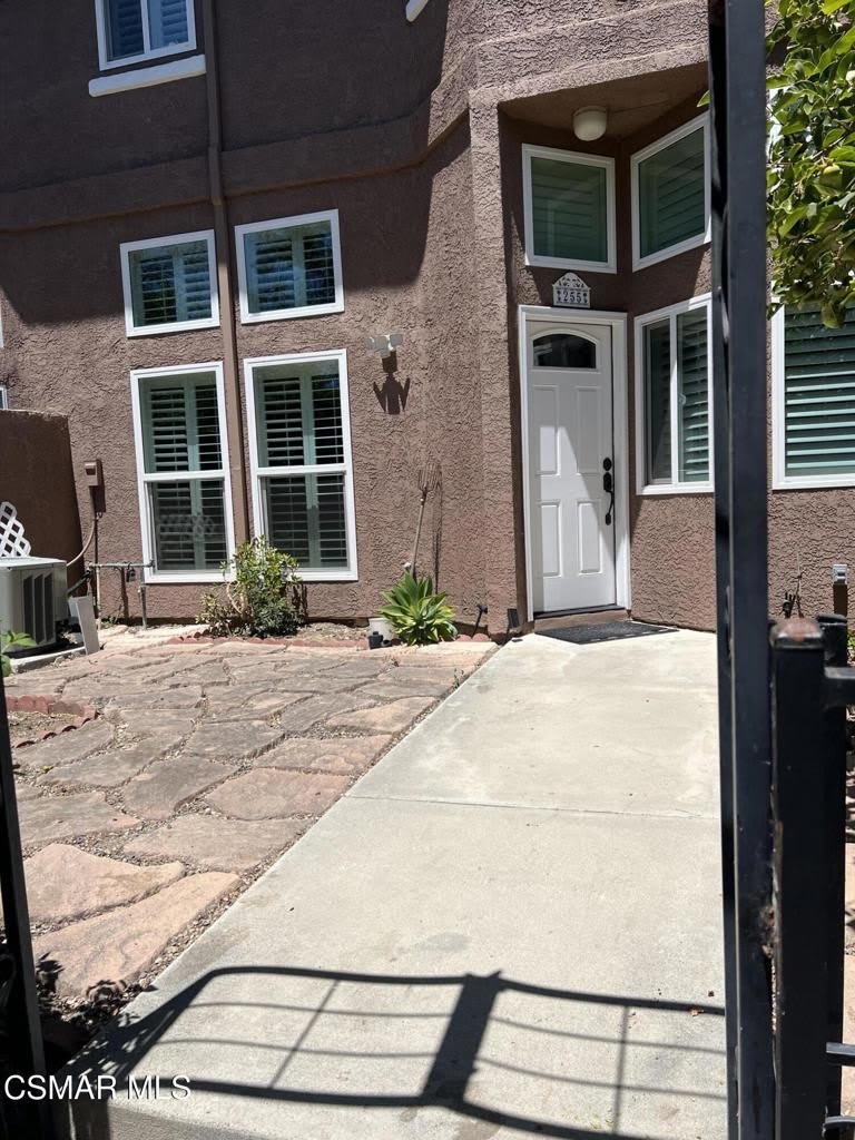 255 Skyline Drive – photo 2