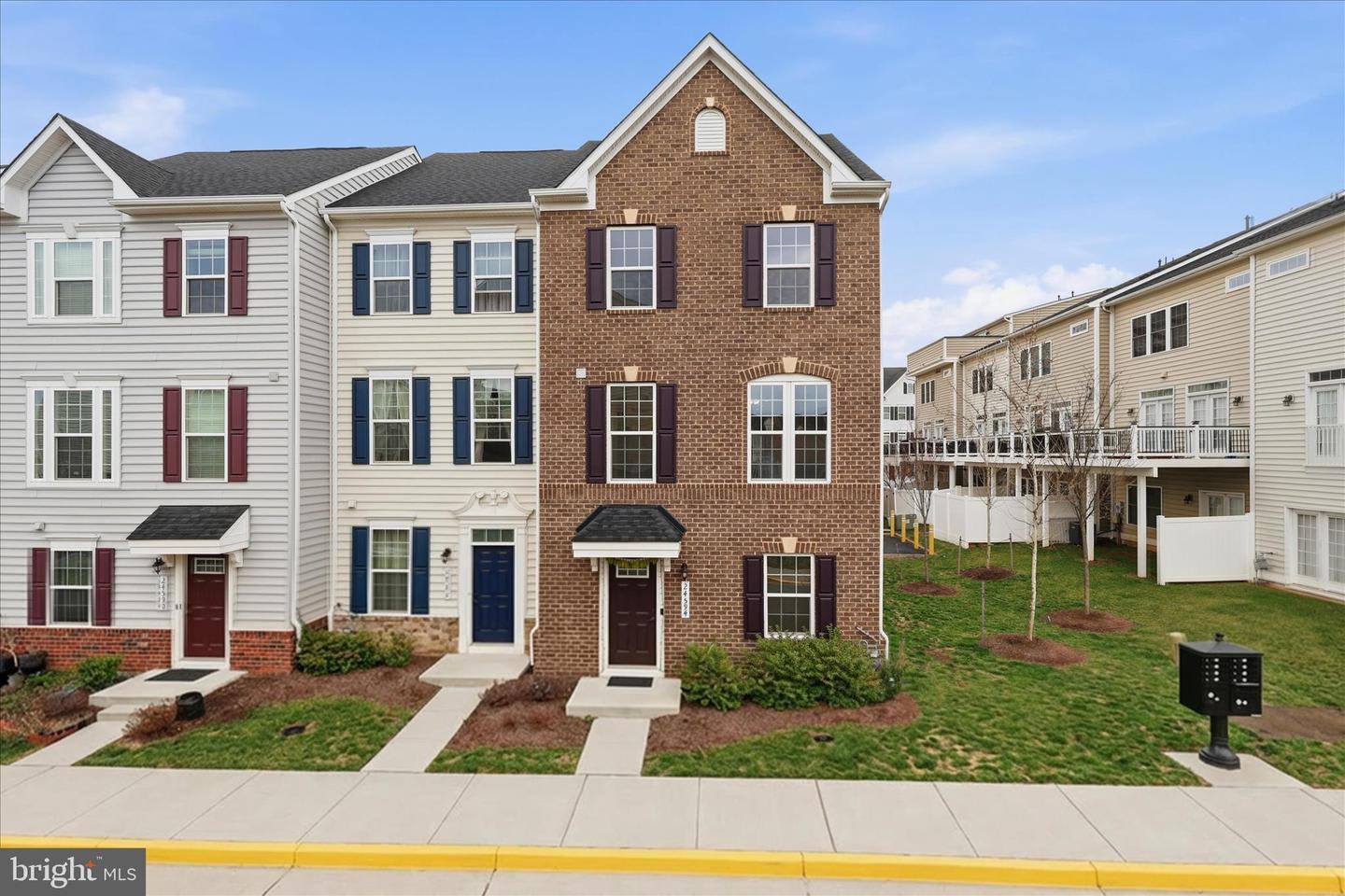 24594 Laurel Lake Terrace – photo 1