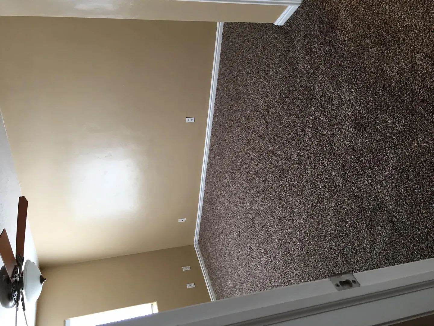 3 Bedroom Condo with Community Pool! – photo 4