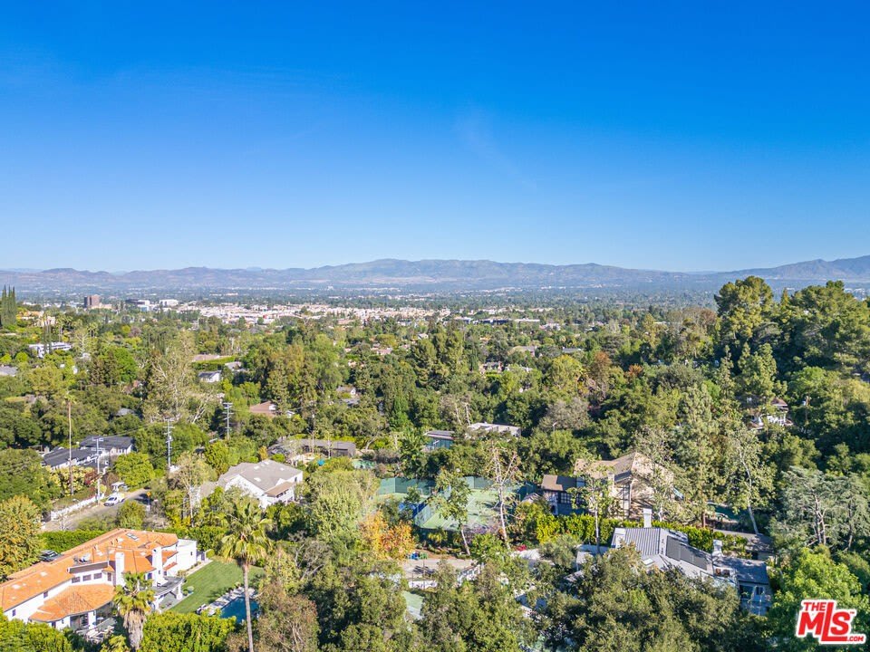 17449 Sumiya Dr – photo 4
