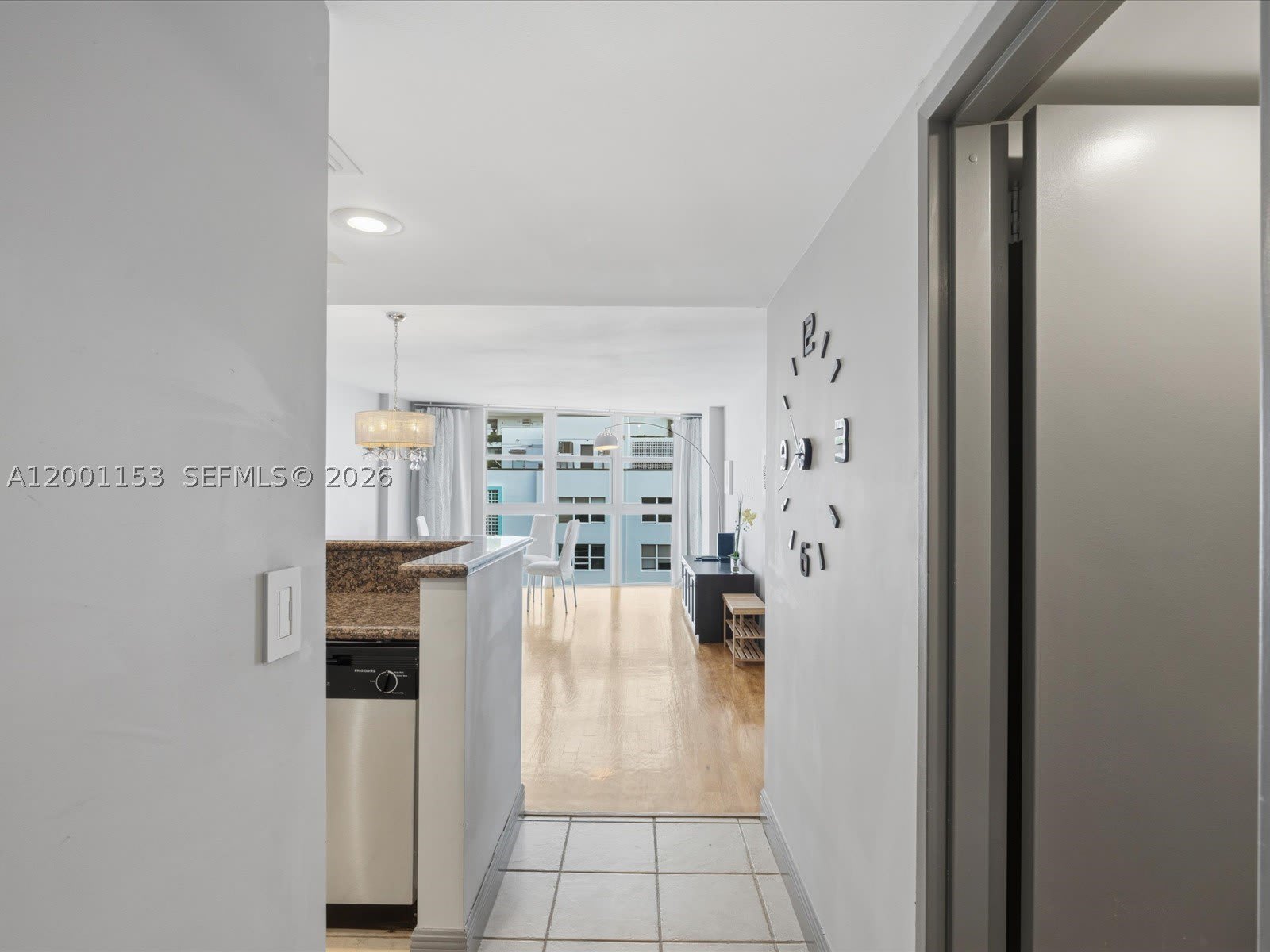 1228 West Ave – photo 4