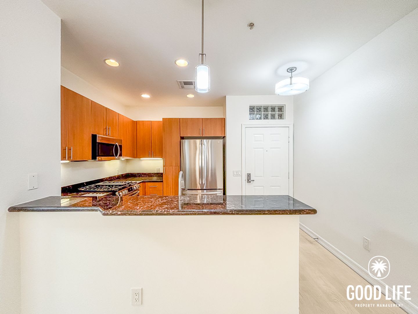 Sd Bright 2Bd 2Ba Condo In Downtown San Diego With Covered Balcony Community Gym In Unit Laundry – photo 4