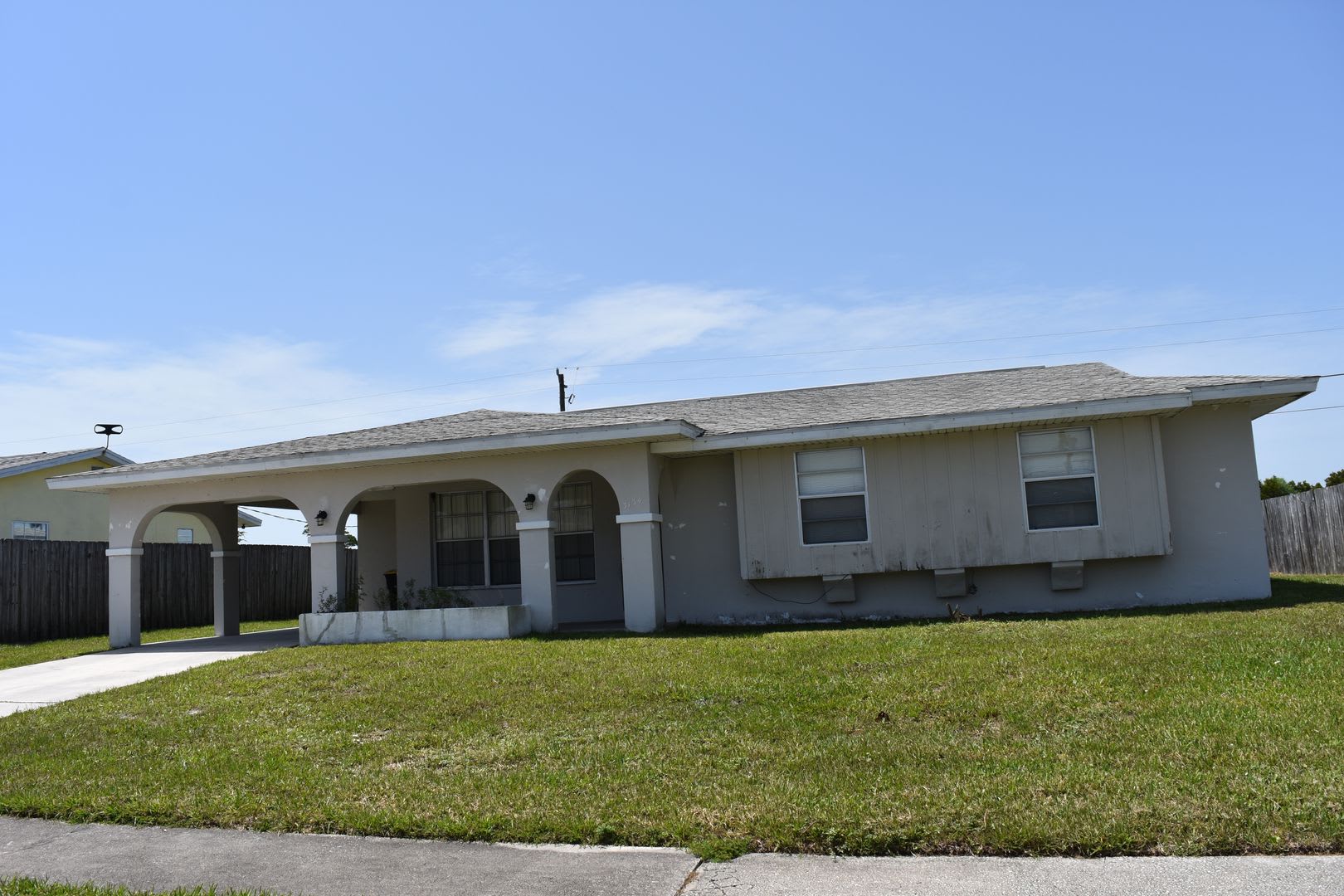 Single Family Home – photo 2