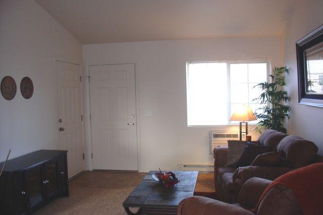 531 Pemberton Ln – photo 3