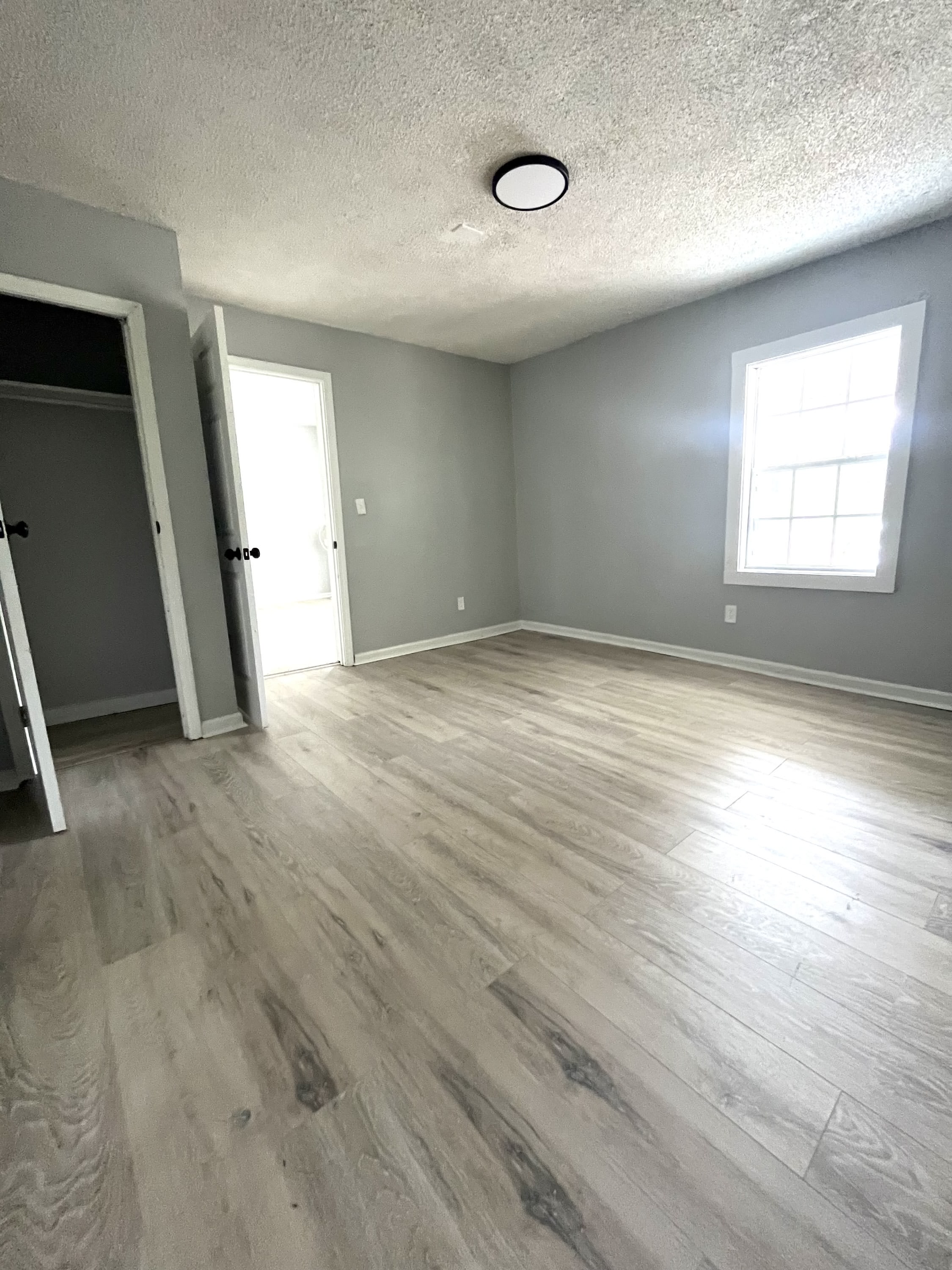 426 Dyer Ave – photo 3