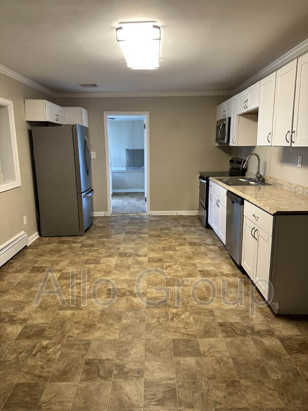 25 Martindale Dr – photo 3