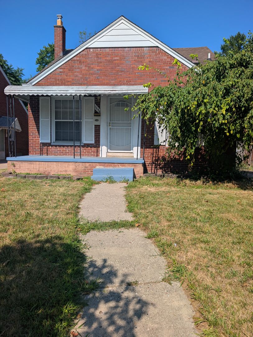 3 bedroom 1 bath Detroit westside near warren/Telegraph – photo 1