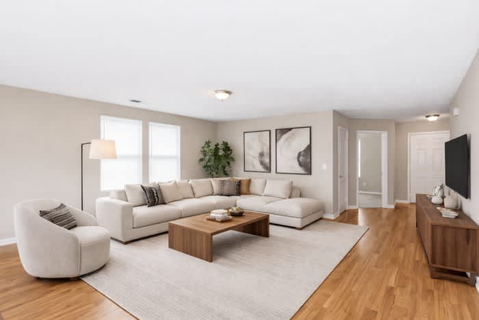 142 Vancouver Road – photo 3