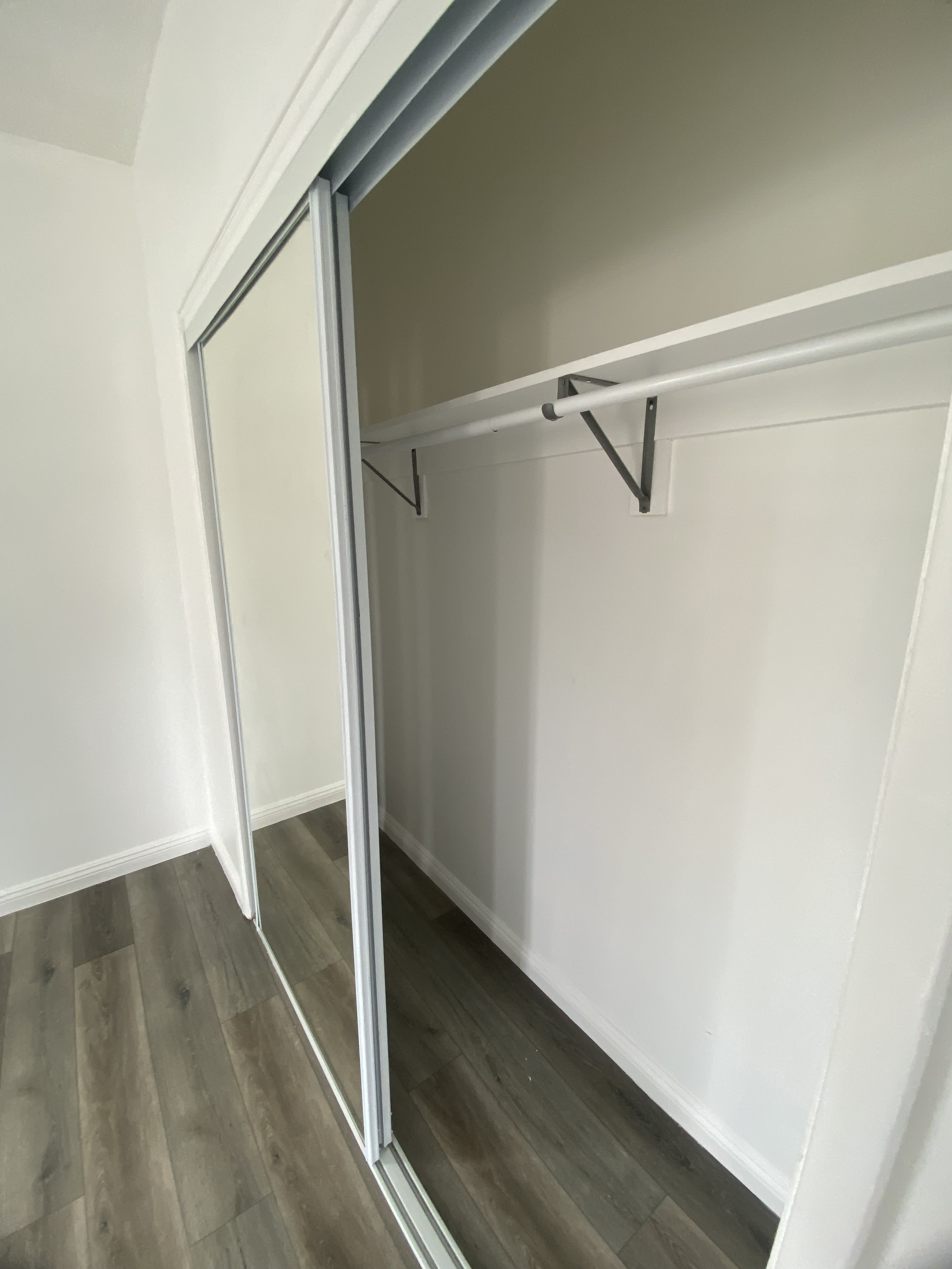 1586 W 29Th St – photo 1