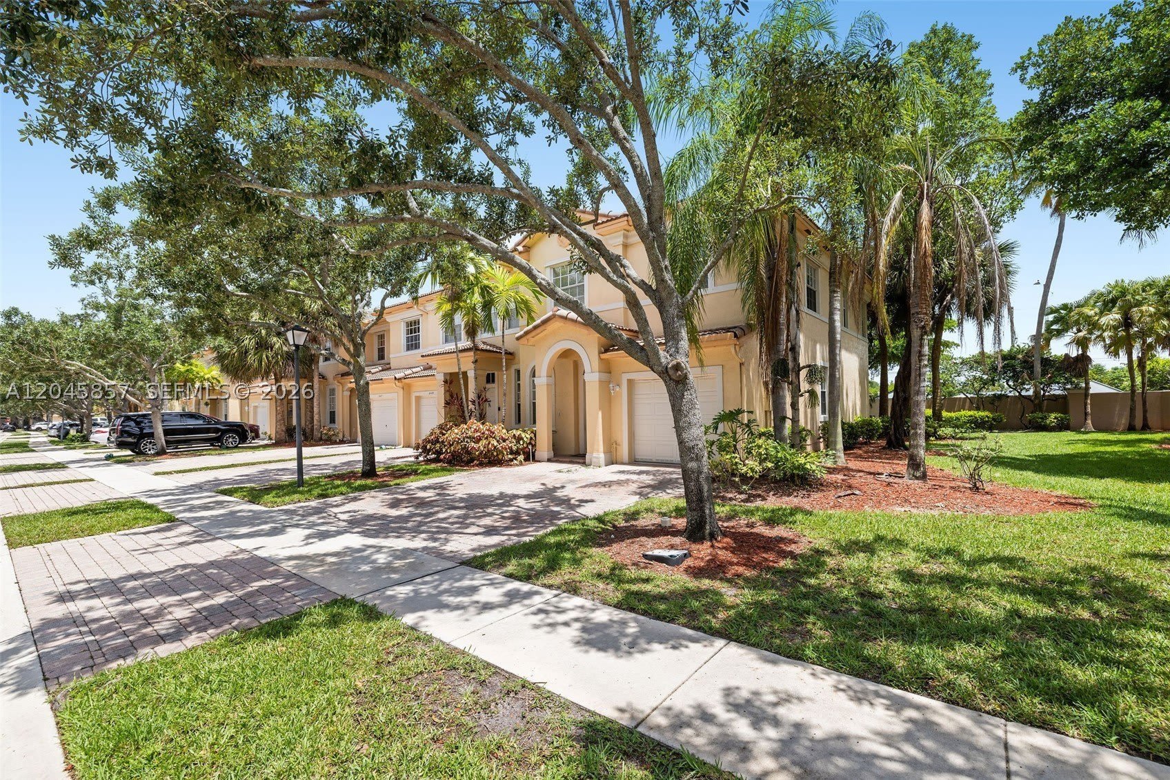 8401 SW 25th Ct – photo 3