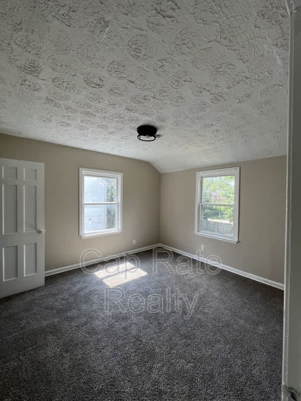 59 N Waverly St – photo 1