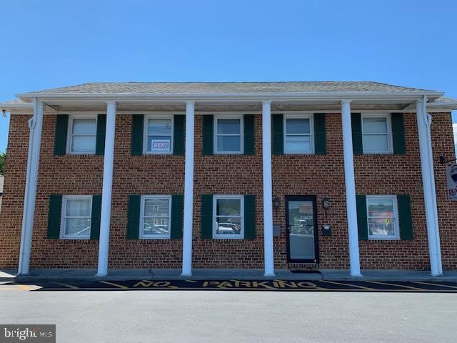 235 SOUTH Street – photo 1