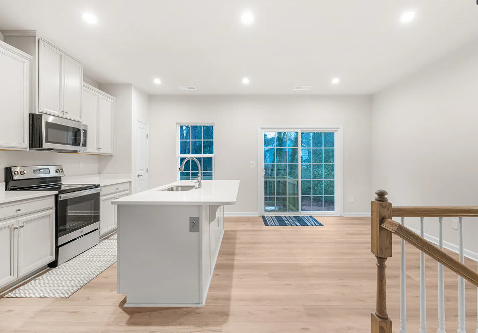 3129 Beeler Ln – photo 1