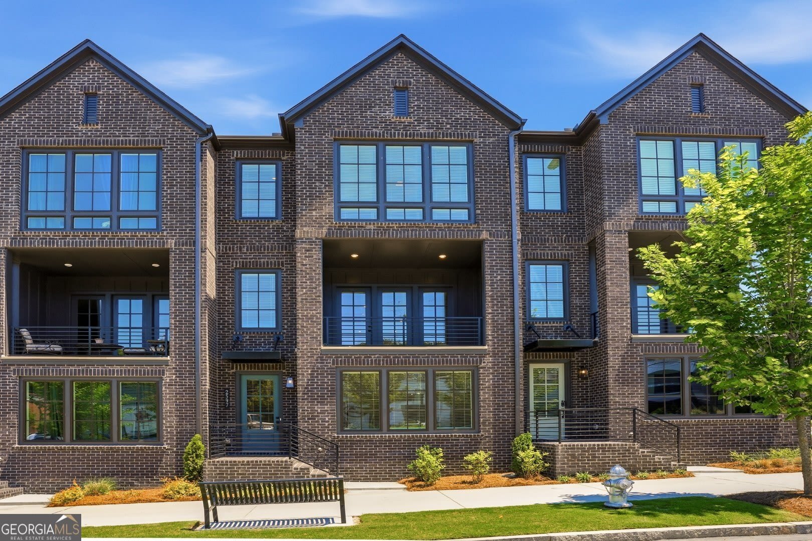 2597 Mackintosh NW – photo 1