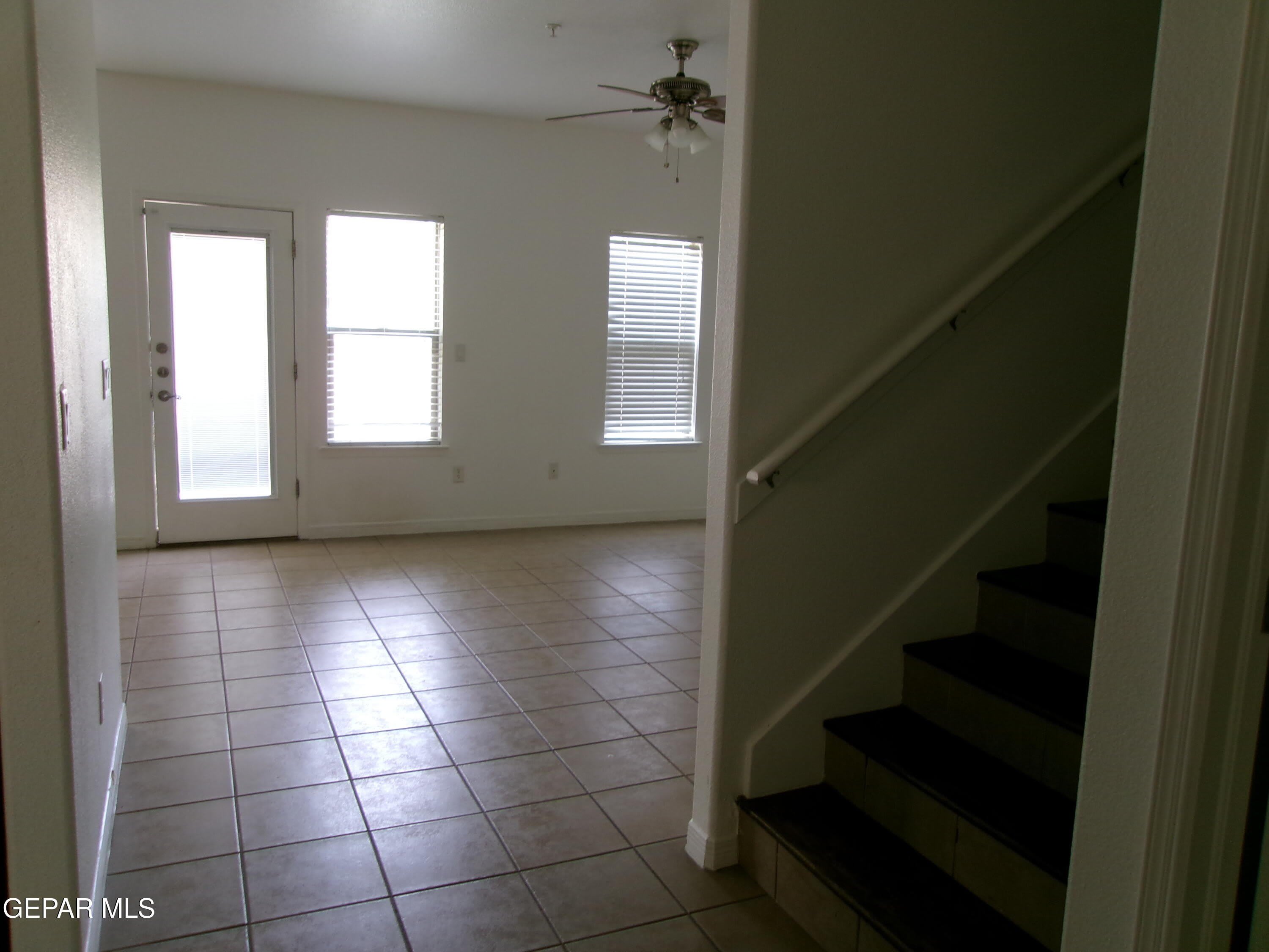 4704 PISTOLERO Lane – photo 3