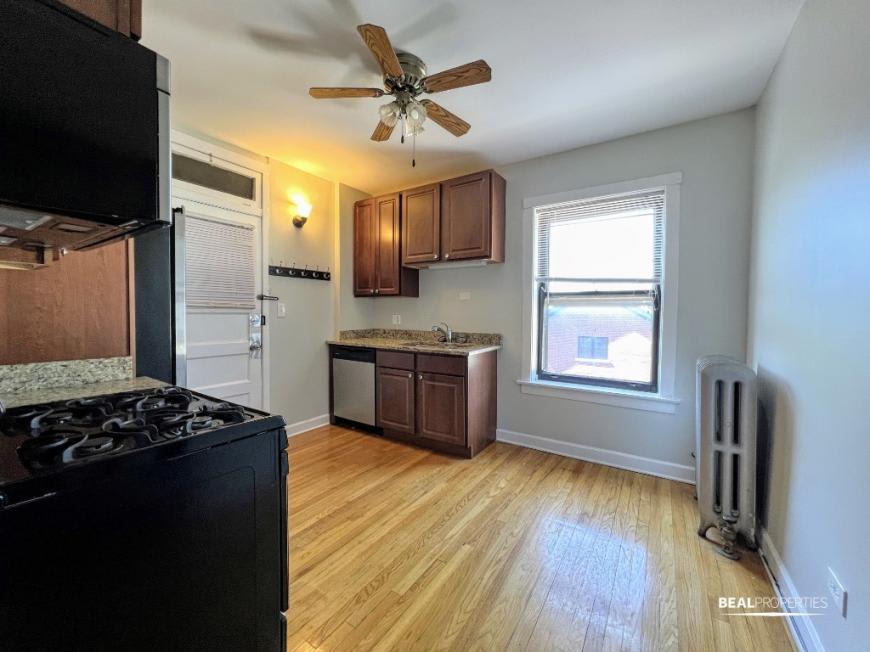 2110 W Ainslie – photo 4