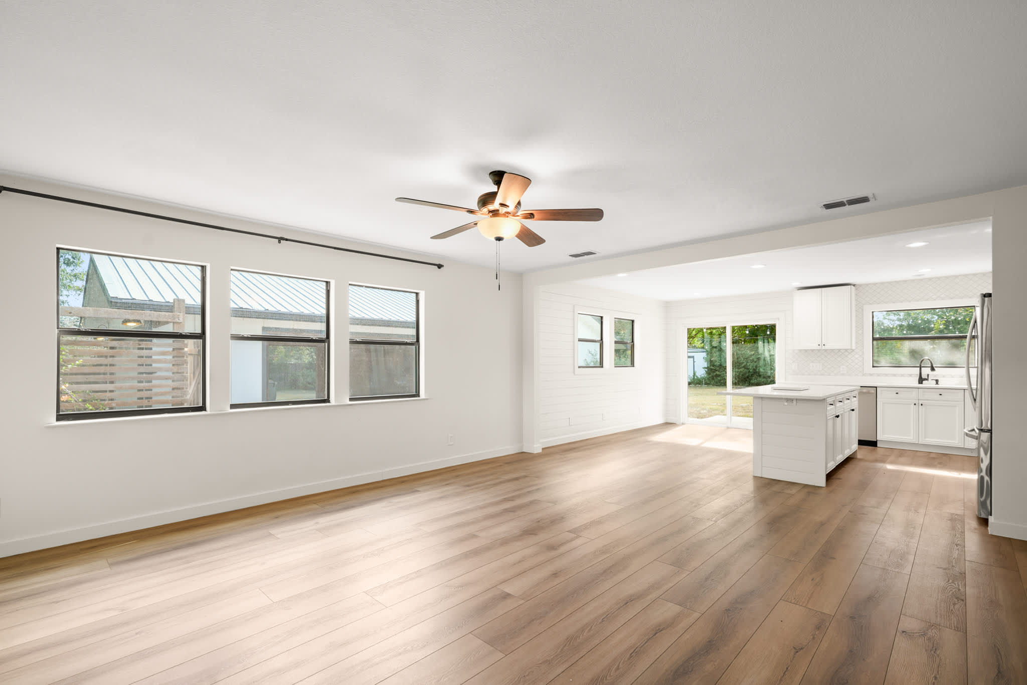 413 Sun Bonnet Dr – photo 5