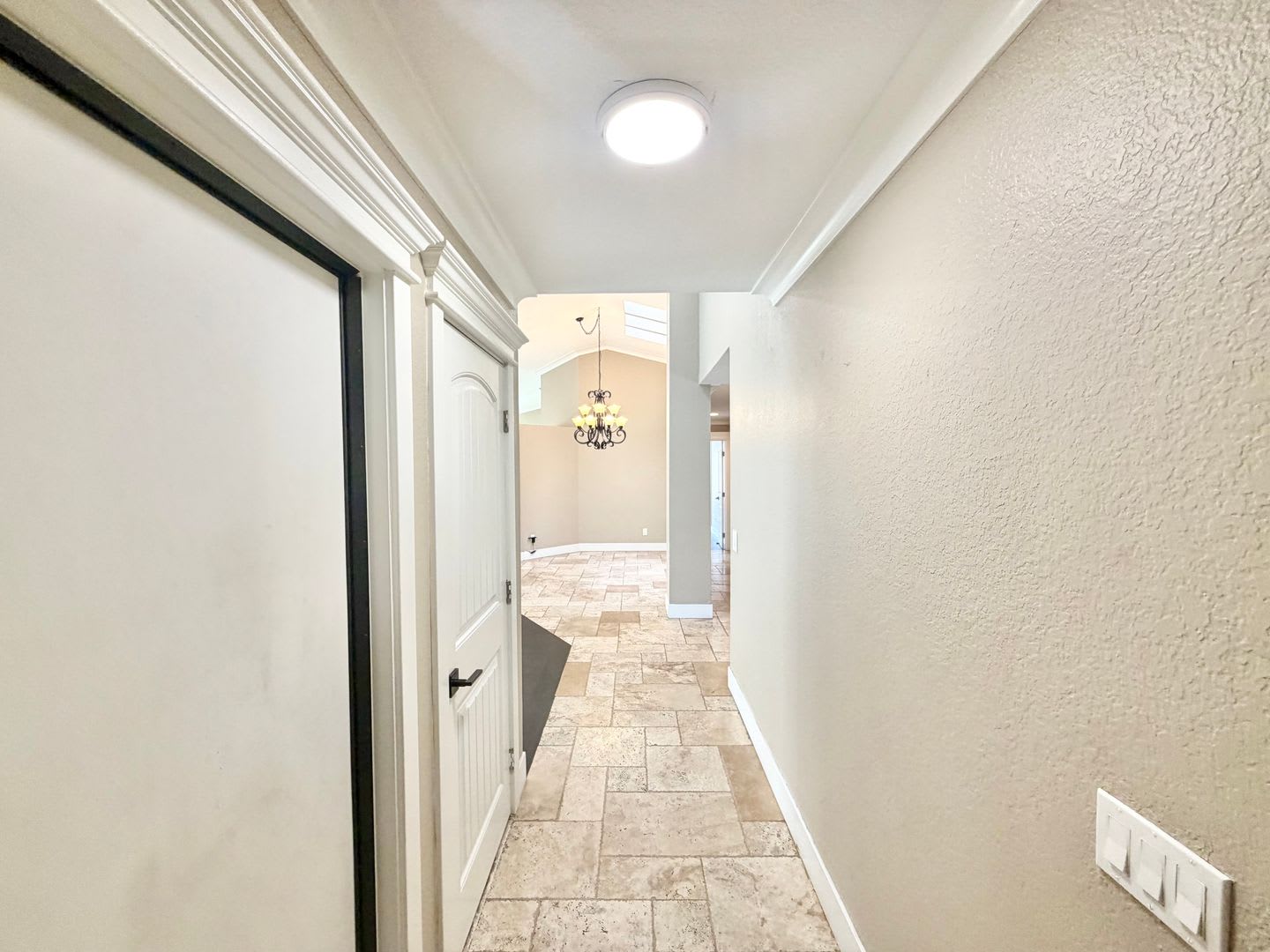 UPDATED 4-Bedroom Home with MASSIVE Backyard, Open Floor Plan & Modern Kitchen! – photo 5