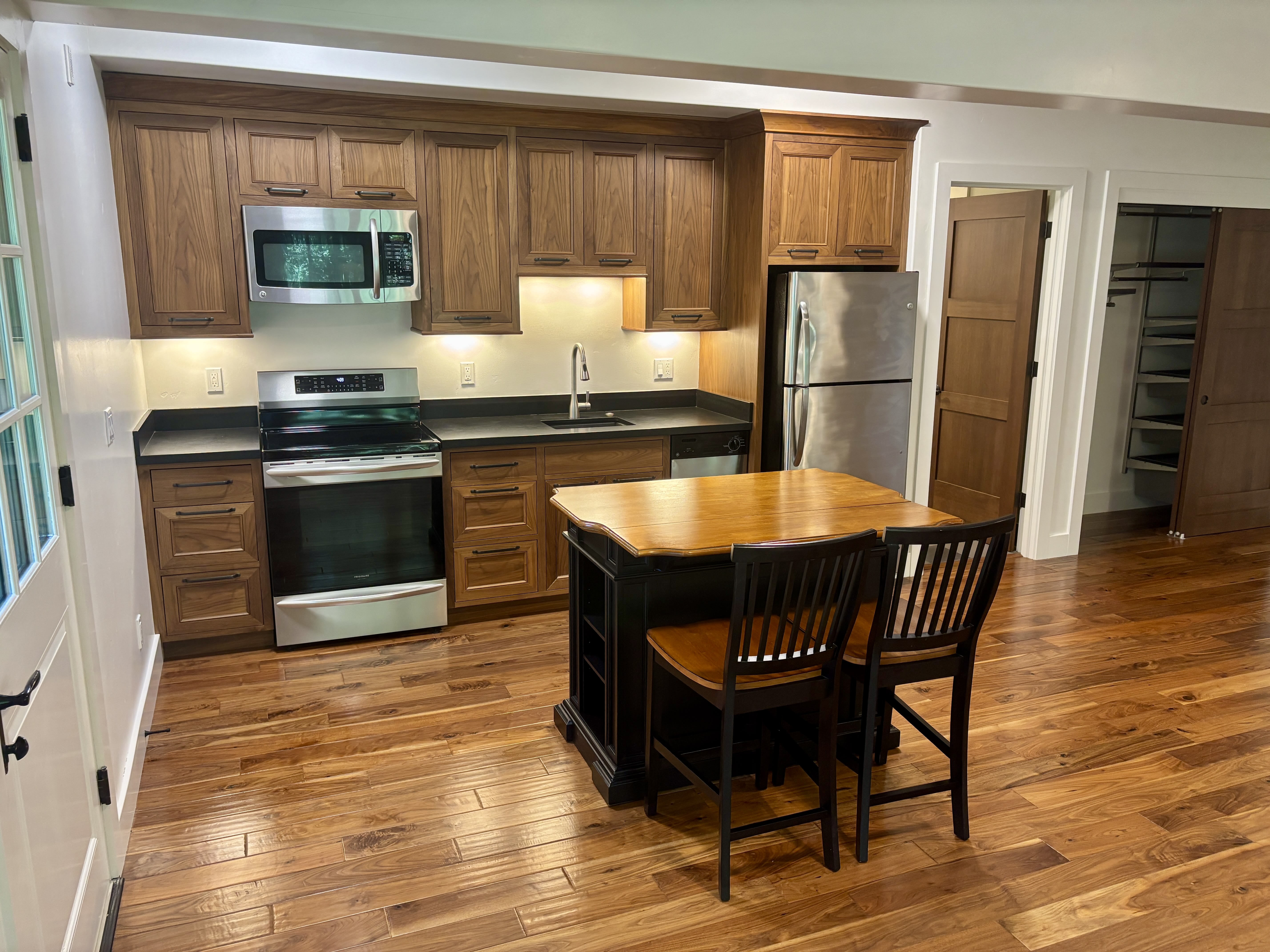 11 Park Avenue – photo 3
