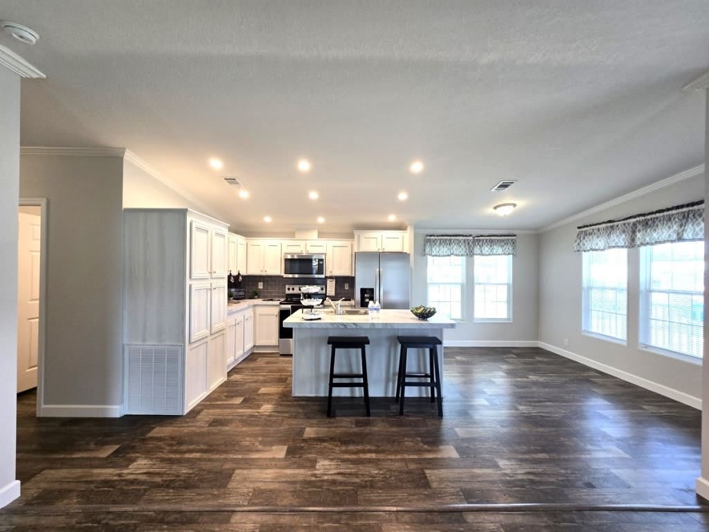 102 Robert James Drive – photo 2