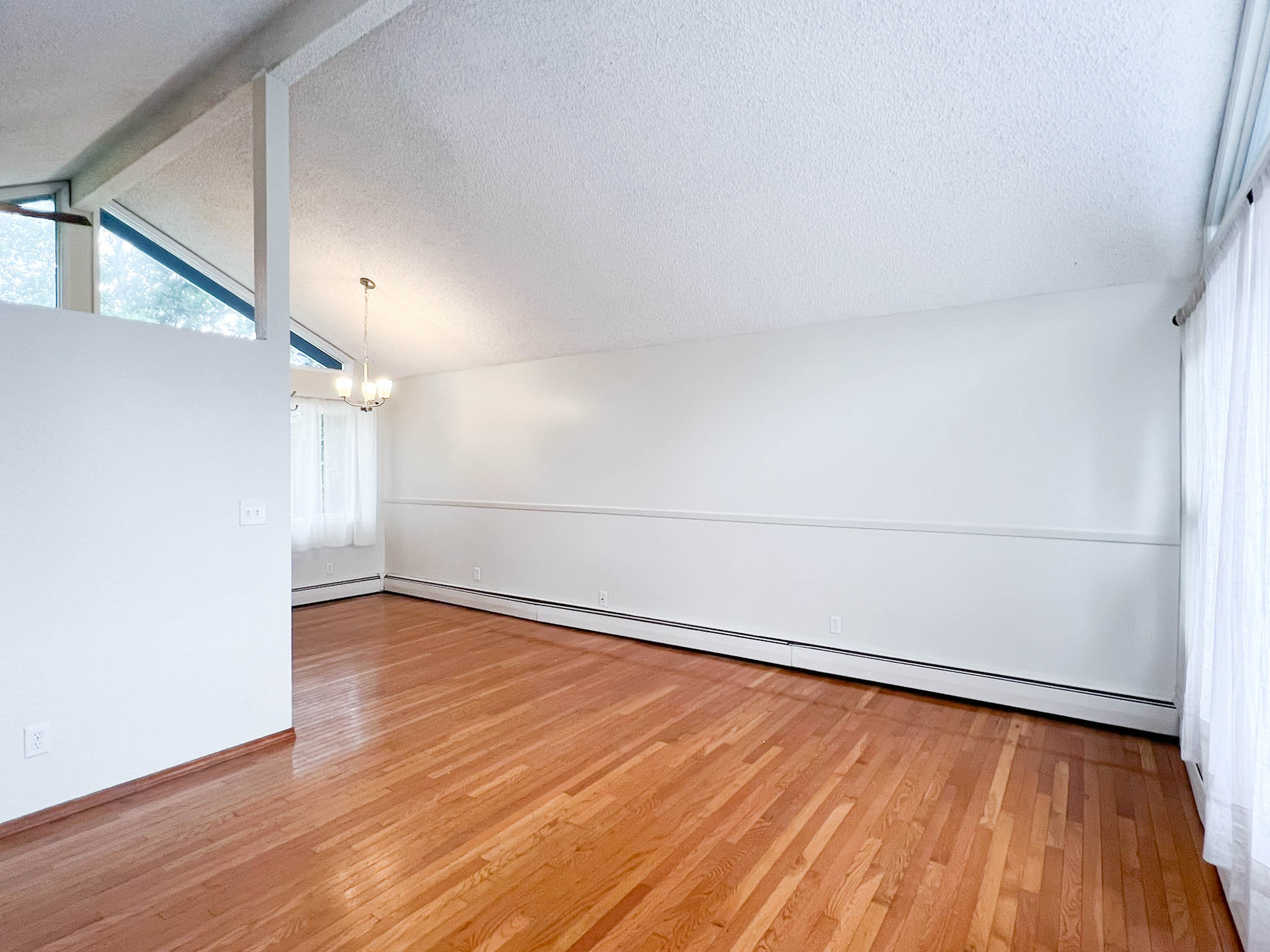 1235 Crescent Drive – photo 4