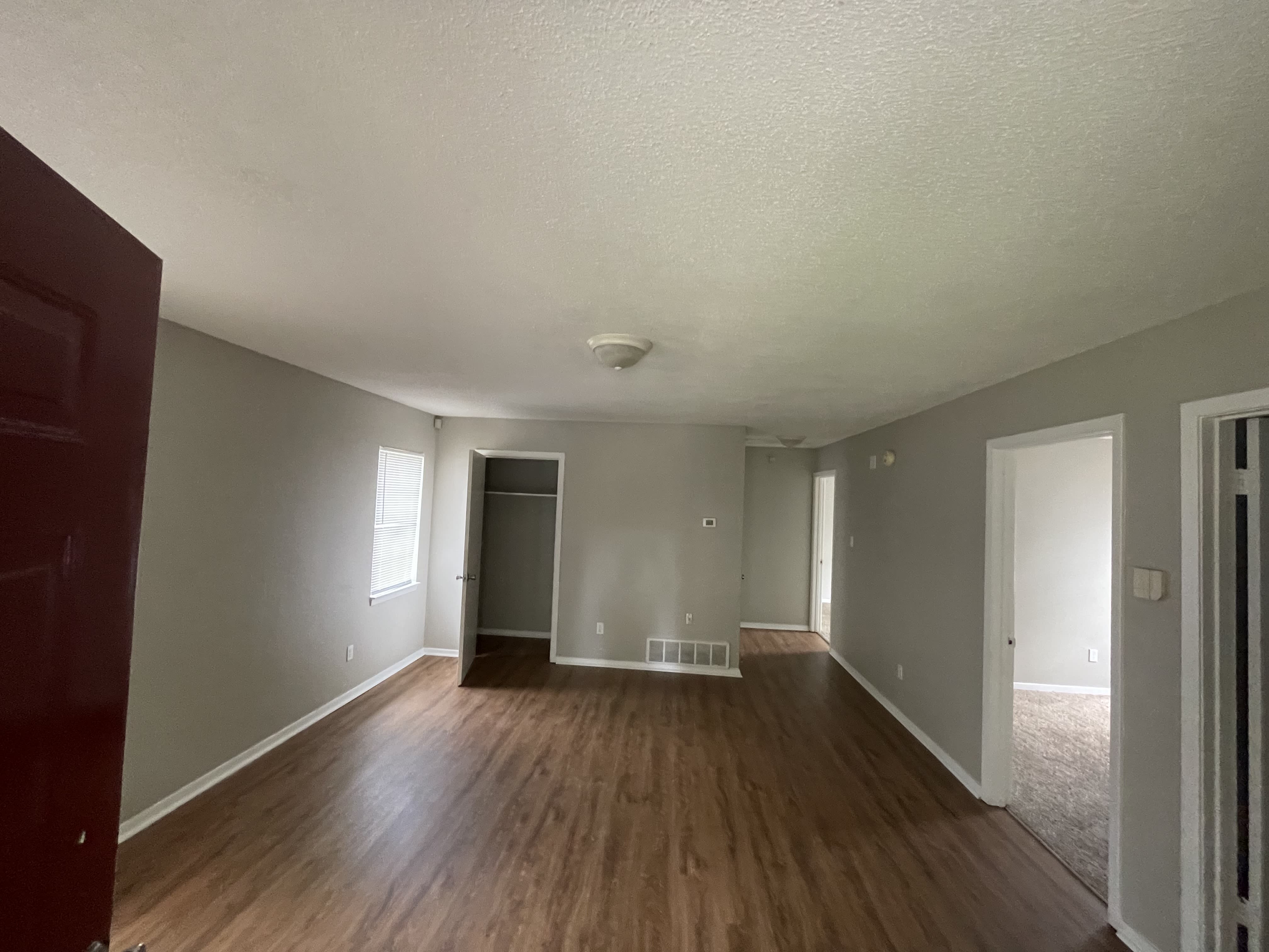 3008 Crystal Ave – photo 4