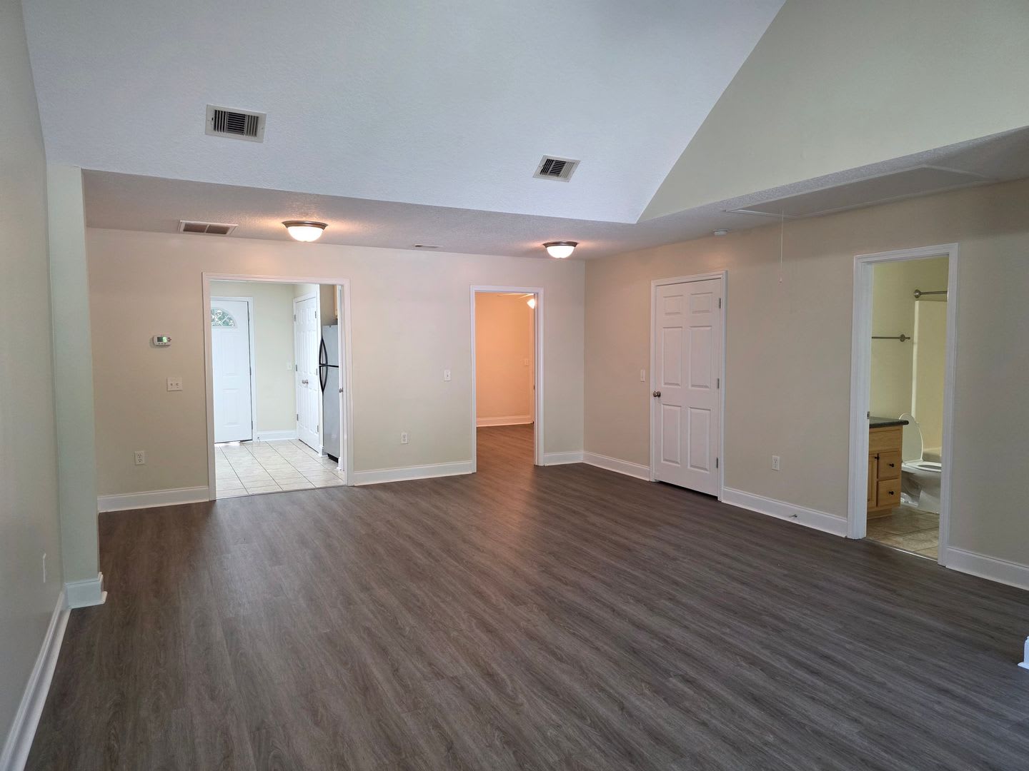 Lakeview Commons Community! – photo 4
