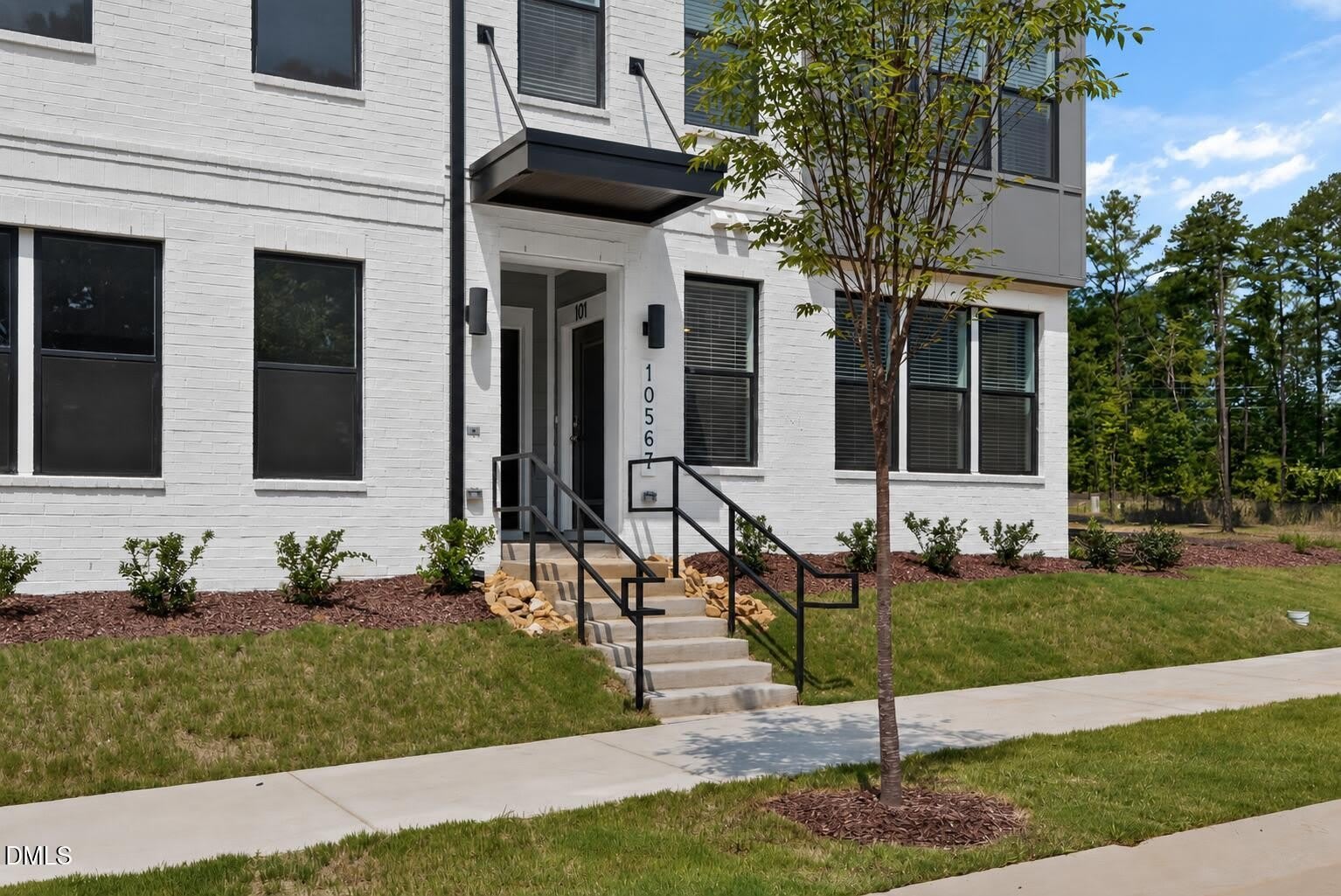 10567 Pleasant Branch Drive – photo 1