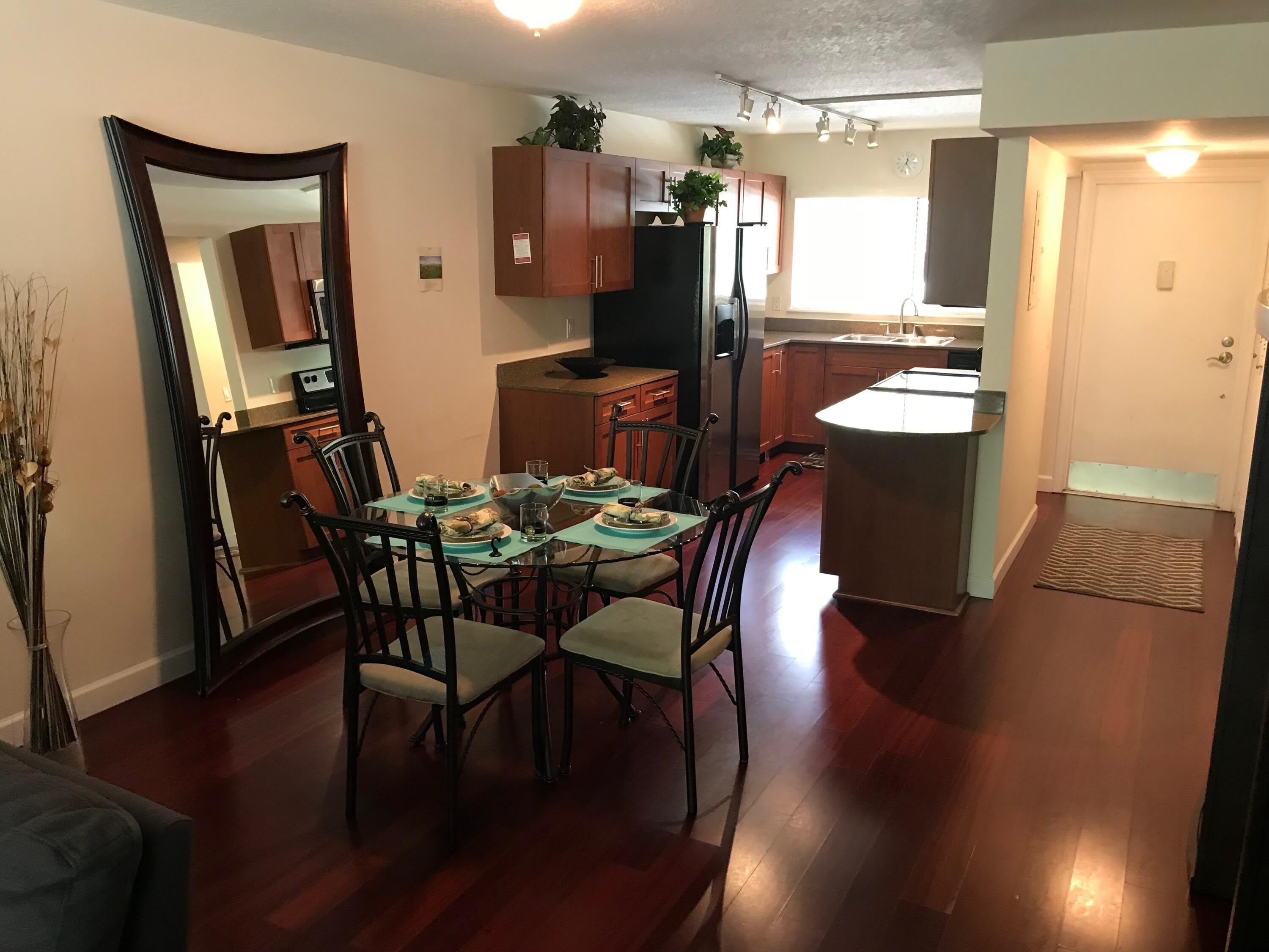621 E Woolbright Road – photo 5